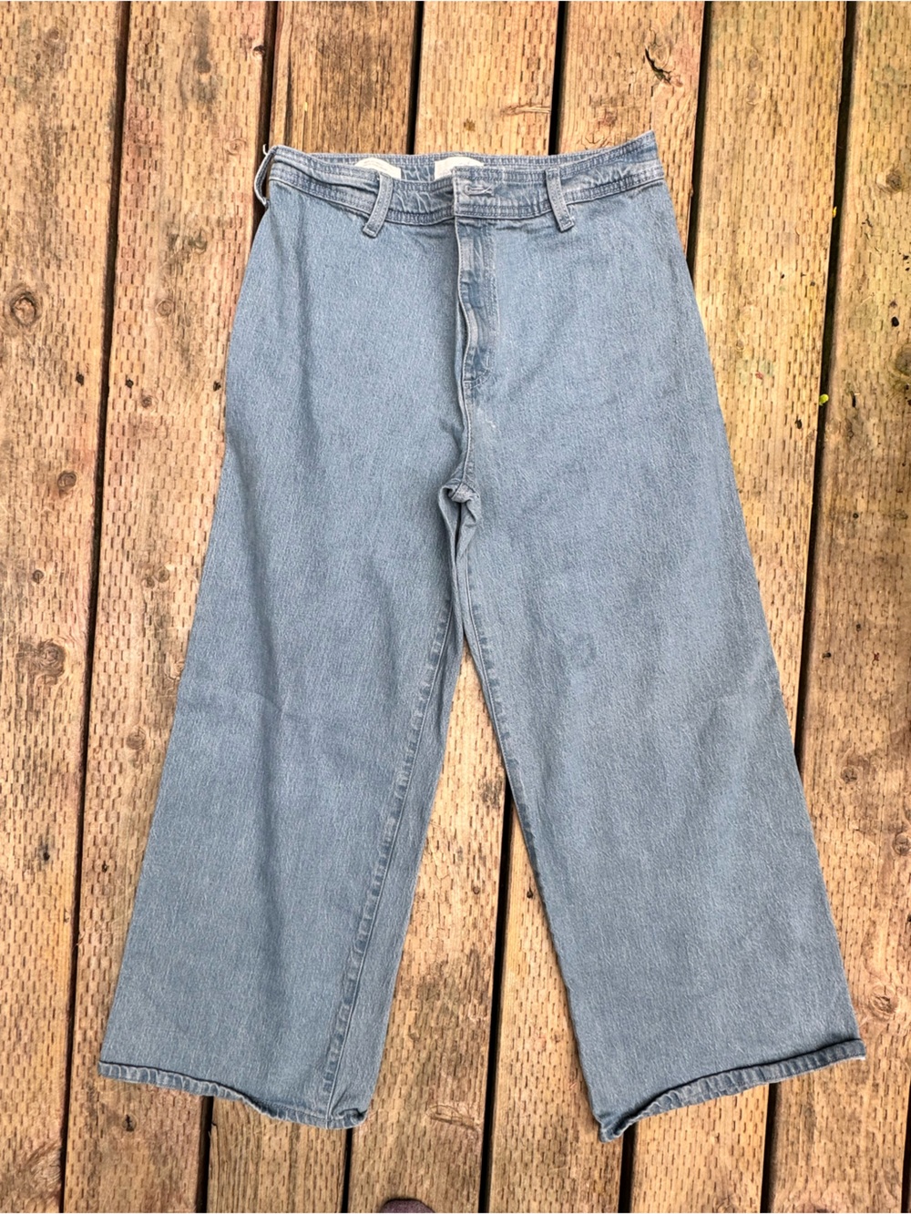 Universal Thread Light Blue Wide Leg Jeans